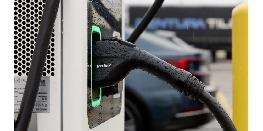 Canada’s first ABB E-mobility C50 Chargers Redefine Retail Charging