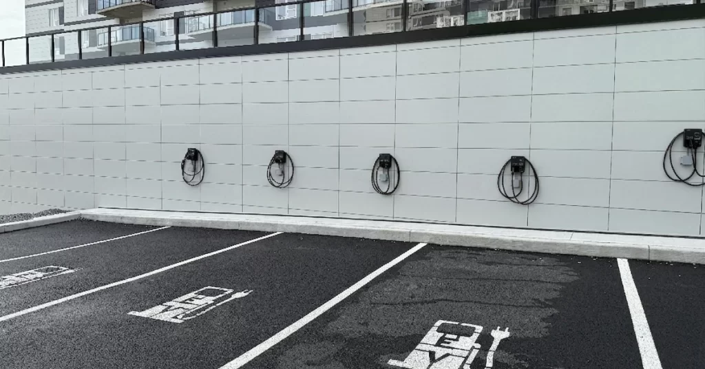 Building in Quebec? EV Charging Just Became Part of the Plan